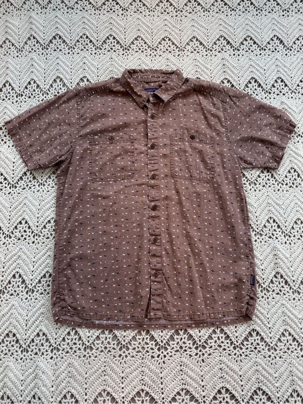 Patagonia Men’s Brown Short-Sleeve Button-Up Shirt Organic Size Large